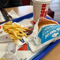 Foto tomada en Burger King  por Lar A. el 11/18/2022