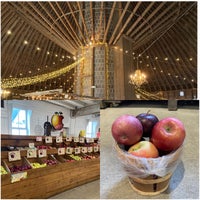 Photo taken at Historic Round Barn &amp;amp; Farm Market by Junxiao S. on 10/16/2022