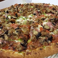 Foto tirada no(a) DoubleDaves Pizzaworks - San Antonio por Daniel D. em 7/16/2015