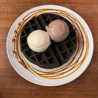 10/27/2022 tarihinde Shiqiang L.ziyaretçi tarafından FATCAT Ice Cream Bar'de çekilen fotoğraf