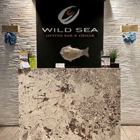 รูปภาพถ่ายที่ Wild Sea Oyster Bar &amp;amp; Grille โดย Wayne A. เมื่อ 12/16/2021