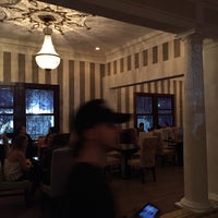 7/12/2015에 Rana T.님이 Antik Restaurant + Bar에서 찍은 사진
