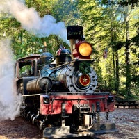 Photo taken at Roaring Camp Railroads by Steve C. on 12/22/2023