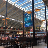 Food Court
