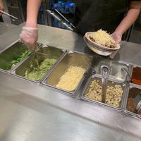 Photo taken at Chipotle Mexican Grill by Eury D. 👳🏾‍♀️ on 1/4/2019