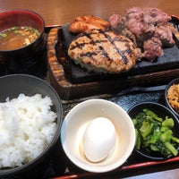 Photo taken at 感動の肉と米 by くろっこ on 6/19/2023