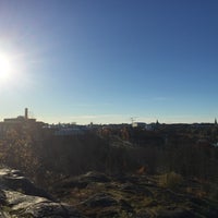 Photo taken at Linnanmäen kalliot by Hanna K. on 11/3/2015
