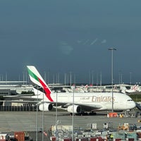รูปภาพถ่ายที่ Brisbane Airport International Terminal โดย AaA เมื่อ 12/17/2023