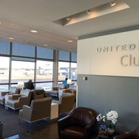 Photo taken at United Club by AaA on 1/16/2019
