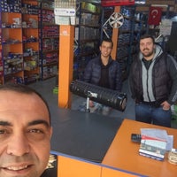 Photo taken at ODAK JAPON YEDEK PARÇA by Mehmet D. on 12/24/2015