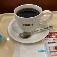 Photo taken at Doutor Coffee Shop by Loire .. on 3/30/2023