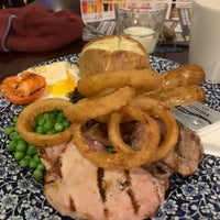 Photo taken at The Arthur Robertson (Wetherspoon) by Brian M. on 12/17/2019