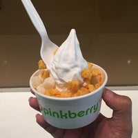 Photo taken at Pinkberry by Gabby D. on 2/21/2018