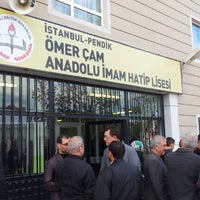 Photo taken at Ömer Çam Anadolu İmam Hatip Lisesi by Mustafa Ç. on 12/9/2012