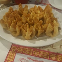 5/26/2017 tarihinde Alyssa B.ziyaretçi tarafından Yen Ching Restaurant'de çekilen fotoğraf