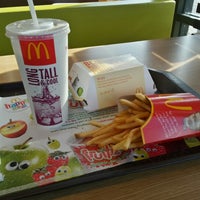 Photo taken at McDonald&amp;#39;s by Pedro S. on 10/15/2012