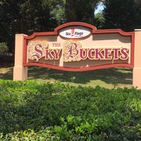 Photo taken at The Sky Bucket by Stephen G. on 7/27/2018