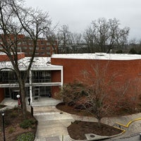 Photo taken at University of Georgia Center for Continuing Education &amp;amp; Hotel by Stephen G. on 2/25/2023