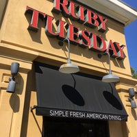 Photo taken at Ruby Tuesday by Stephen G. on 3/4/2017