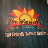 Foto scattata a La Parrilla Mexican Restaurant da Stephen G. il 2/28/2015
