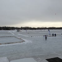 Foto diambil di U.S. Pond Hockey Championship oleh Carson K. pada 1/17/2013