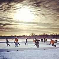 1/16/2013にCarson K.がU.S. Pond Hockey Championshipで撮った写真