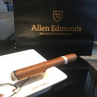 allen edmonds brookfield place