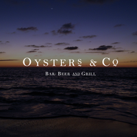 รูปภาพถ่ายที่ Oysters &amp;amp; Cõ โดย Oysters &amp;amp; Cõ เมื่อ 7/13/2015