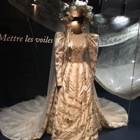 Photo taken at Musée Mode et Dentelle / Mode en Kant Museum by Nevert on 8/6/2016