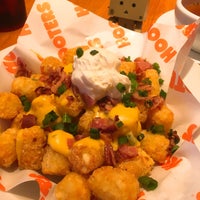 Photo taken at Hooters by toyaman on 2/20/2017