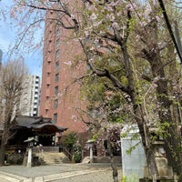 Photo taken at 池尻稲荷神社 by toyaman on 4/7/2024