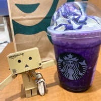 Photo taken at Starbucks by toyaman on 10/22/2022