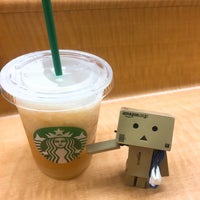 Photo taken at Starbucks by toyaman on 7/4/2018