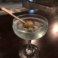 11/16/2018 tarihinde Laurikiz M.ziyaretçi tarafından Oliveria Cocktail Bar'de çekilen fotoğraf