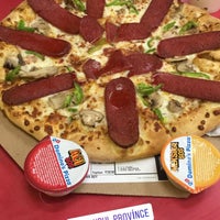 Photo taken at Domino&amp;#39;s Pizza by Yiğit on 1/27/2018