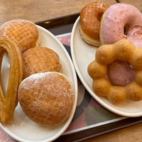 Photo taken at Mister Donut by Reynalyn A. on 3/22/2020