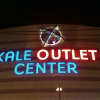 Foto tirada no(a) Kale Outlet Center por Süleyman U. em 12/24/2012