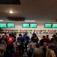 Photo taken at Highland Park Bowl by Ronald C. on 11/10/2018