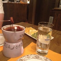 Das Foto wurde bei Restaurant Vieux Chalet von Olga am 9/16/2012 aufgenommen
