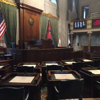 รูปภาพถ่ายที่ Tennessee State Capitol โดย Andrew R. เมื่อ 10/17/2016