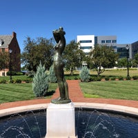 Photo taken at IUPUI: Ball Gardens by Andrew R. on 8/1/2019