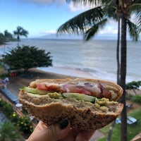 1/18/2020 tarihinde Jennie K.ziyaretçi tarafından Hawaiian Village Coffee'de çekilen fotoğraf