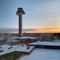 Foto diambil di Clarion Hotel Arlanda Airport oleh Captain B. pada 12/2/2019
