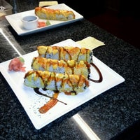 9/29/2012 tarihinde Aubrey L.ziyaretçi tarafından Ignite Sushi Bar &amp; Lounge'de çekilen fotoğraf