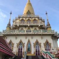 Photo taken at Wat Soi Thong by Vipaporn V. on 6/18/2022