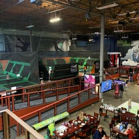 Photo taken at Elevated Sportz Ultimate Trampoline Park &amp;amp; Event Center by Robert H. on 10/8/2018