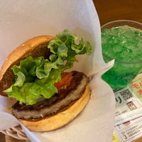 Photo taken at Freshness Burger by SLB on 2/15/2022