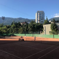 Теннисные корты Гурзуф