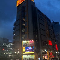 Photo taken at Jin-nan Post Office Intersection by やす 丸. on 4/24/2019