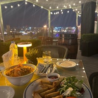 Photo taken at Radisson Blu Hotel, Dubai Deira Creek by KS H. on 3/5/2024